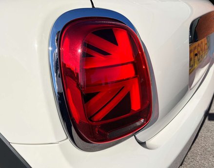 Mini Convertible 1.5 Cooper Classic Auto 2dr 71