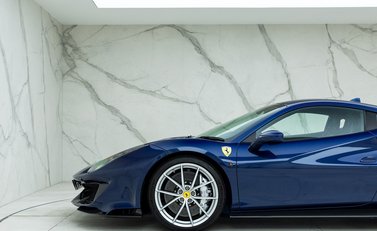 Ferrari 488 Pista 29