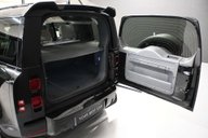 Land Rover Defender 3.0 Defender HSE D MHEV Auto 4WD 5dr 42