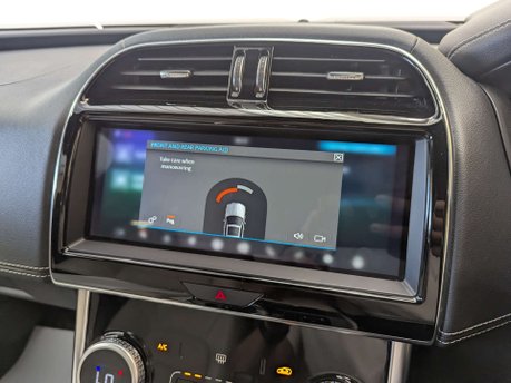 Jaguar XE 2.0 XE R-Dynamic S Auto 4dr 67