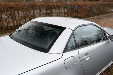 Mercedes-Benz SLK 320 10