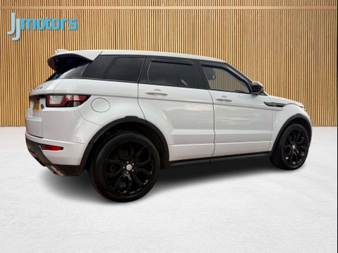 Land Rover Range Rover Evoque 2.0 TD4 HSE Dynamic SUV 5dr Diesel Auto 4WD Euro 6 (s/s) (180 ps) 16