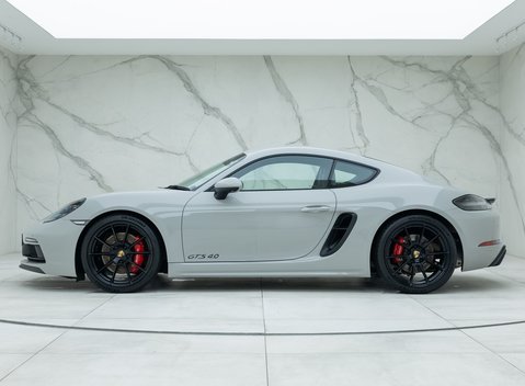 Porsche 718 Cayman GTS 4.0 2