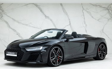 Audi R8 Spyder V10 Performance Carbon Black 7