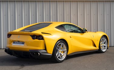 Ferrari 812 Superfast 7