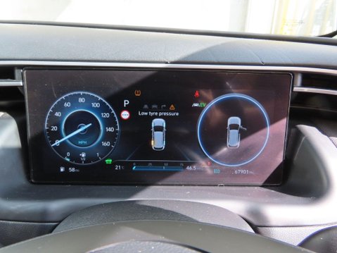 Hyundai TUCSON 1.6 h T-GDi SE Connect Auto Euro 6 (s/s) 5dr 12