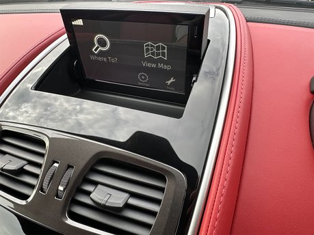 Aston Martin Vanquish V12 71