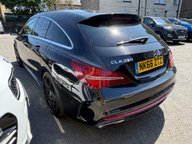 Mercedes-Benz CLA Class CLA 250 4MATIC AMG 6