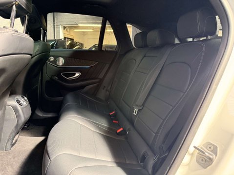 Mercedes-Benz GLC 3.0 GLC 350 AMG Line Premium+ D 4Matic Auto 4WD 5dr 31