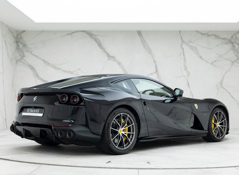 Ferrari 812 Superfast 7