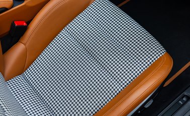 Porsche 911 Targa 4S (992) 19