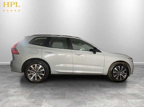 Volvo XC60 2.0 B5 MHEV Plus SUV 5dr Petrol Hybrid Auto AWD Euro 6 (s/s) (250 ps) Crui 8