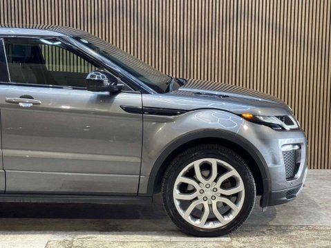 Land Rover Range Rover Evoque 2.0 Range Rover Evoque HSE Dynamic TD4 Auto 4WD 5dr 17