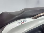 Piaggio Medley 2022 27K CLEAN 125CC LEARNER SCOOTER NEW MOT SERVICED 12