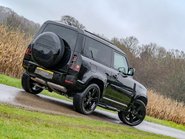 Land Rover Defender D300 X-Dynamic HSE 20