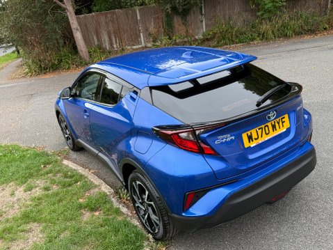Toyota C-HR DESIGN AUTOMATIC 41