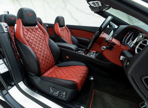Bentley Continental GT V8 S Convertible 13