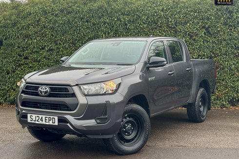 Toyota Hilux Active [SOLD MT] 2.4 LT | AC | Tow Bar | Double Cab