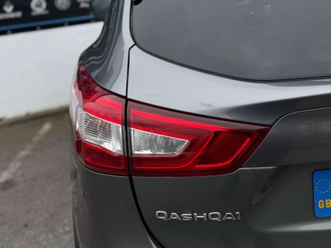 Nissan Qashqai 1.5 dCi Tekna 2WD Euro 5 (s/s) 5dr 32