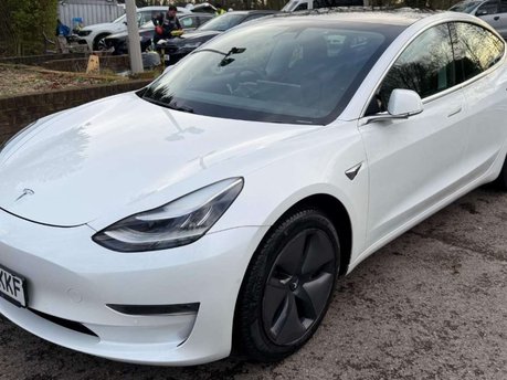Tesla Model 3 Model 3 Long Range AWD 4WD 4dr