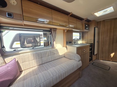 Bailey Unicorn Seville 11
