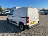 Vauxhall Combo SWB L1H1 Low Roof 2000 Dynamic Air Con EURO 6 NO VAT 8