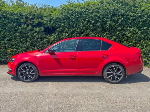 Skoda Octavia 1.5 TSI ACT SportLine Hatchback 5dr Petrol DSG Euro 6 (s/s) (150 ps) 6