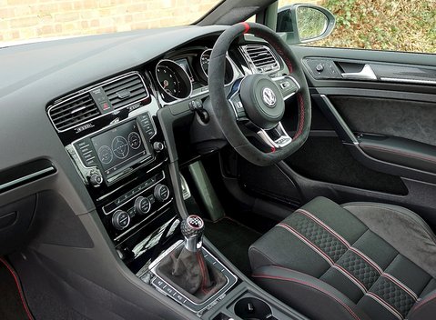 Volkswagen Golf GTI S Clubsport 14