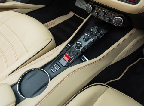 Ferrari California T HANDLING SPECIALE 28
