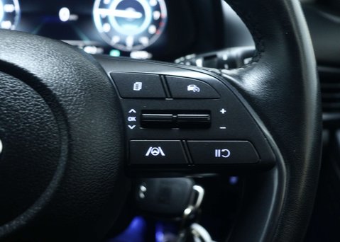 Hyundai BAYON 1.0 T-GDi MHEV Premium SUV 5dr Petrol Hybrid DCT Euro 6 (s/s) (120 ps) 37