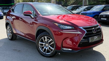 Lexus NX 300H LUXURY - PANORAMIC ROOF -2 OWNERS - 7 LEXUS SERVICES 