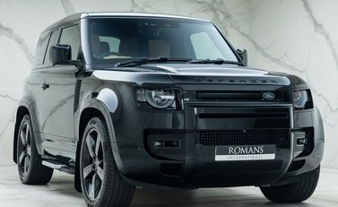 Land Rover Defender 90 V8 P525 6