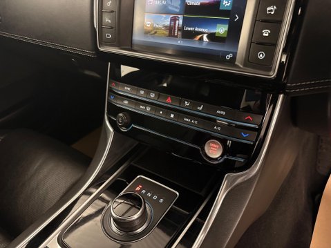 Jaguar XE 2.0i R-Sport Auto Euro 6 (s/s) 4dr 21