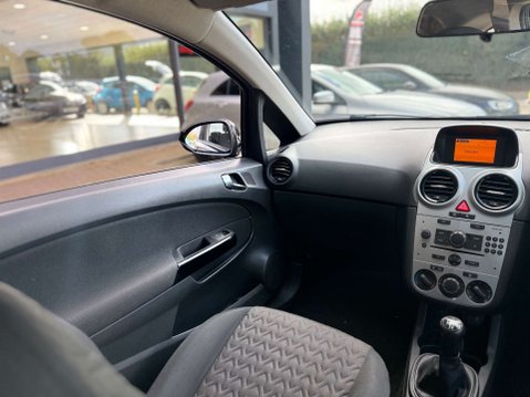 Vauxhall Corsa 1.2 Corsa Energy AC 3dr 10
