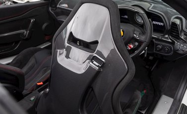 Ferrari 458 Speciale Aperta 17