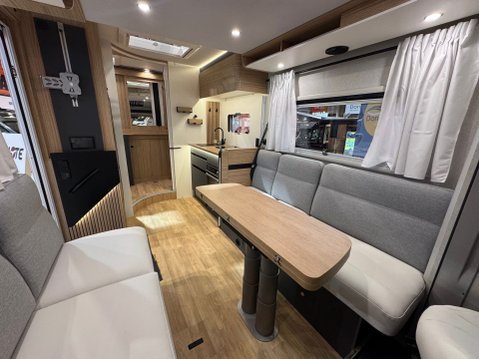 Pilote P690D Evidence 2026 MODEL - X2 DUE IN 4