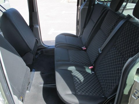 Renault Kangoo 1.5 dCi Extreme Euro 5 5dr 24