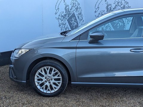 SEAT Ibiza SE DESIGN 5