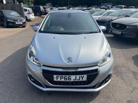 Peugeot 208 1.2 PureTech Allure Premium Euro 6 5dr 2
