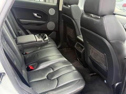 Land Rover Range Rover Evoque 2.2 Range Rover Evoque Pure SD4 Auto 4WD 5dr 15