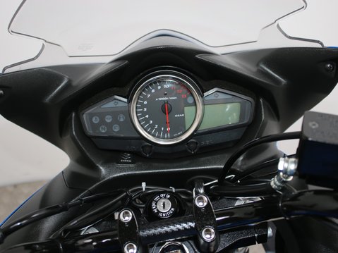 Suzuki Inazuma GW 250 FL5 15