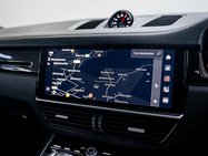 Porsche Cayenne 4.0T V8 GPF Turbo SUV 5dr Petrol TiptronicS 4WD Euro 6 (s/s) (550 ps) 20