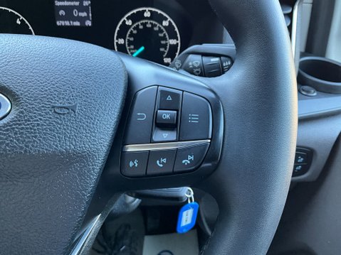 Ford Transit Custom 300 LIMITED P/V ECOBLUE 18