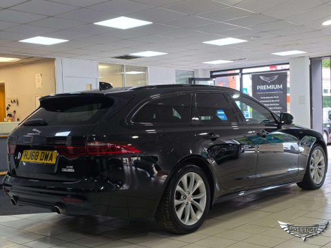 Jaguar XF 2.0i R-Sport Sportbrake Auto Euro 6 (s/s) 5dr 40