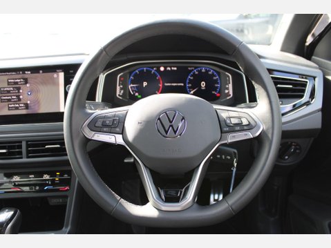 Volkswagen Polo 1.0 TSI R-Line DSG Euro 6 (s/s) 5dr 16