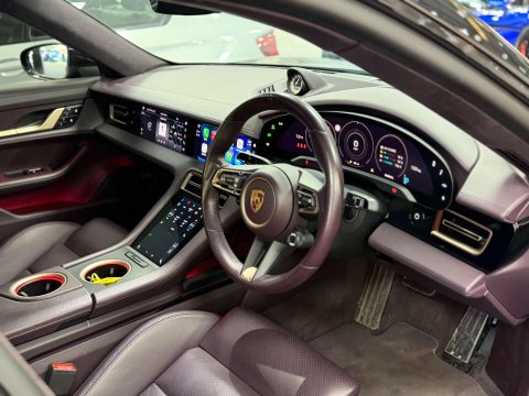 Porsche Taycan Performance Plus 93.4kWh Turbo Saloon 4dr Electric Auto 4WD (680 ps) 44