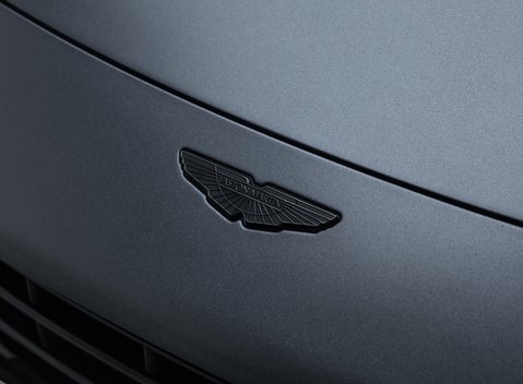 Aston Martin V8 Vantage ROADSTER 33