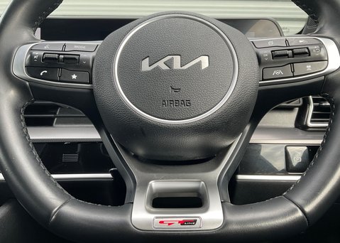 Kia Sportage 1.6 TGDi GT-LINE ISG HEV 22