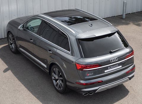 Audi SQ7 9