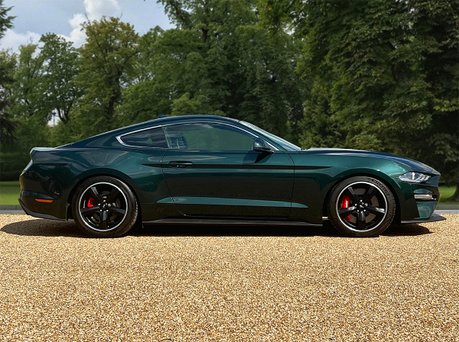 Ford Mustang BULLITT 4